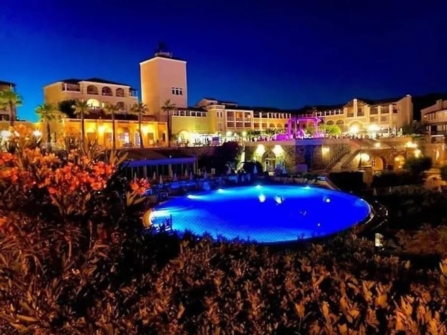 Appartement 4/5 Personnes Vue Mer Piscine Et Montagne Cap Esterel Pierre Et Vacance Nature Et Sport Saint-Raphaël 0*,  Fransa